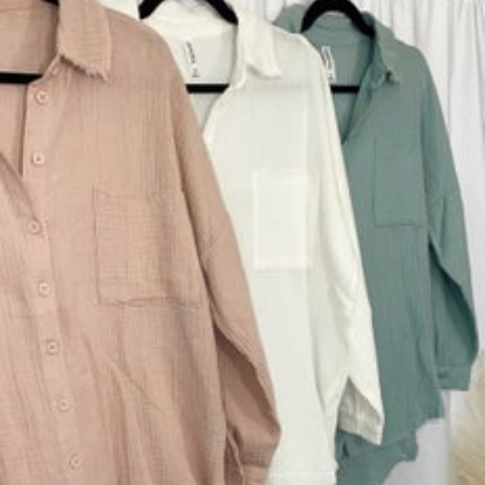 Pink soft textured button up top
